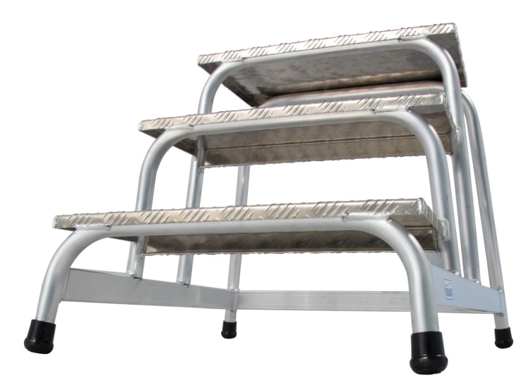 Schodki montazowe 1x3 02.jpg