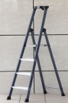 Anodowana drabina krause monto 1x4 11.jpg