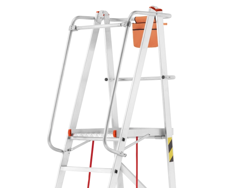 drabina magazynowa aluminiowa składana HIGHER 81PRO detal2.jpg