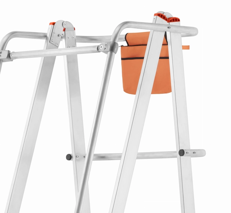 drabina magazynowa aluminiowa składana HIGHER 81PRO detal3.jpg