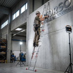 Drabina aluminiowa uniwersalna 3x8 HIGHER Professional na schody - 5,63 m