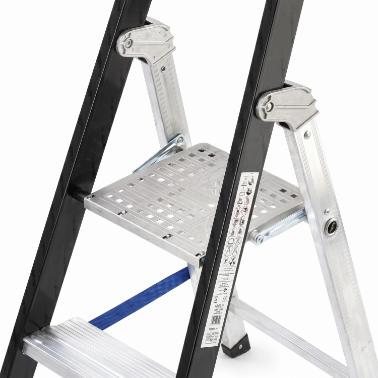 Drabina aluminiowa jednostronna GIERRE 3 stopnie podest 150 kg 2,63 m