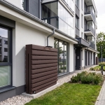 Ścienny zbiornik na deszczówkę wodę 1000 L płaski modułowy naziemny Rainwater Wall HARVES kolor brązowy