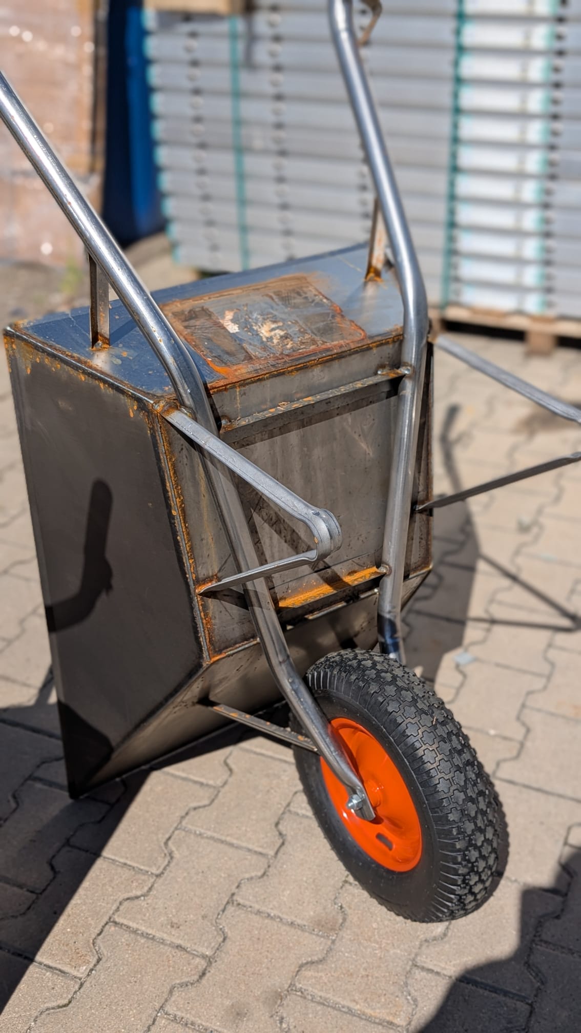 WhatsApp Image 2025-09-04 at 13.21.39 (2).jpeg